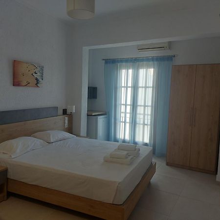 Karafelas Hotel 스키아토스 타운 외부 사진